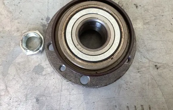 Alfa Romeo GT Front wheel ball bearing 20l9023jpn