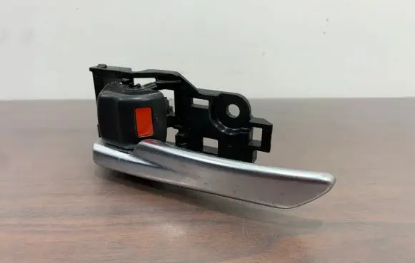 Toyota RAV 4 (XA50) Front door interior handle 6927433060
