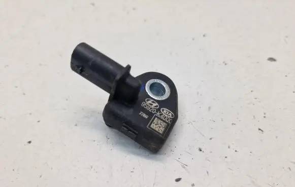 Hyundai Kona I Airbag deployment crash/impact sensor 95920K4000
