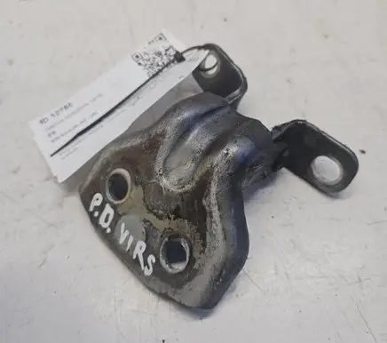 KIA Sorento Rear door upper hinge 