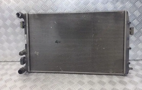 Seat Cordoba (6L) Coolant radiator 6Q0121253R