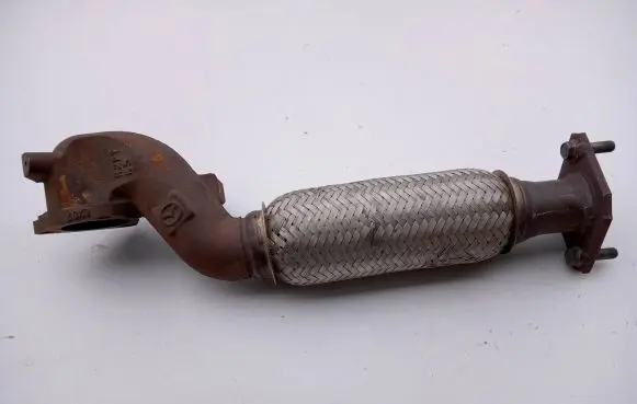 Mazda CX-7 Exhaust gas pipe 