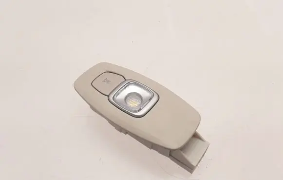 Renault Koleos II Rear seat light