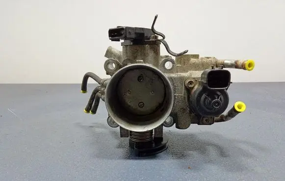 Mitsubishi Outlander Throttle body valve AC60-385