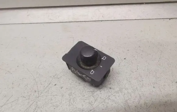 Audi A6 S6 C5 4B Wing mirror switch 4B1959551