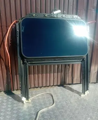 Seat Leon (1P) Sunroof set SZYBERDACHLEONII