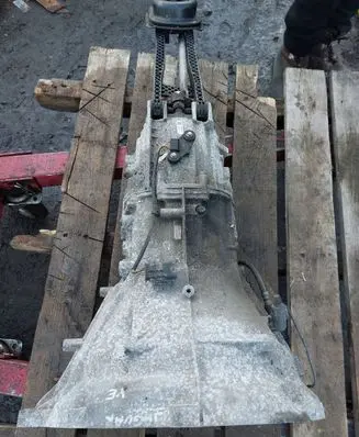 Jaguar XF X260 Manual 6 speed gearbox 1089301126