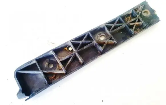 Skoda Fabia Mk1 (6Y) Front bumper mounting bracket 6y0807184a