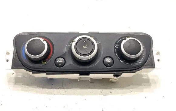 Renault Megane III Interior fan control switch T1001786G