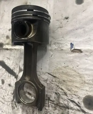 BMW 5 E60 E61 Piston with connecting rod U45 M57
