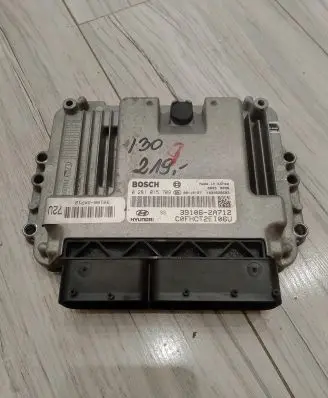 Hyundai i30 Engine control unit/module ECU 39106-2A712