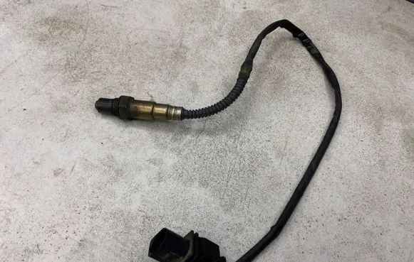 Volkswagen PASSAT B6 Lambda probe sensor 03G906262