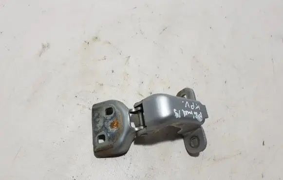 Nissan Primastar Front door upper hinge