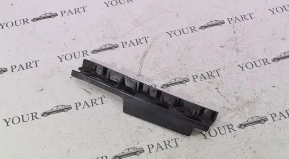 BMW 5 E60 E61 Fender mounting bracket 51777066227