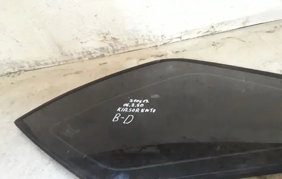 KIA Sorento Rear side window HANGLAS