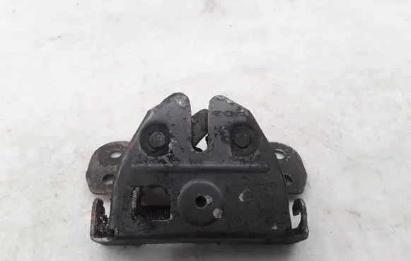 KIA Carnival Engine bonnet/hood lock/catch
