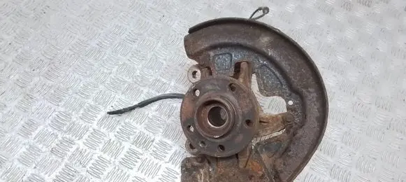 Volvo S80 Front wheel hub