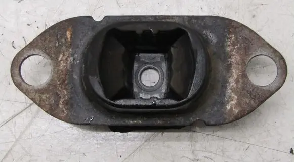 Dacia Duster II Gearbox mounting bracket 112202847R