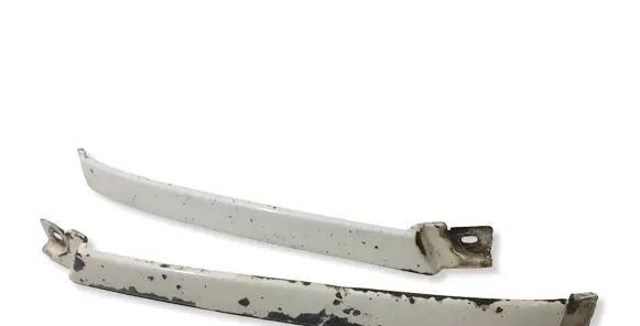 Audi 100 S4 C4 Under headlight/headlamp trim 4A0853208 4A0853207