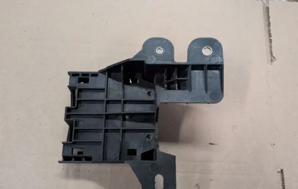Renault Arkana Distronic sensor bracket 284S42408R PA66GF30