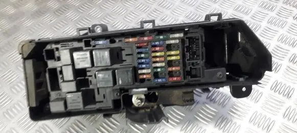 Volvo S60 Fuse box set 9494210 09452623