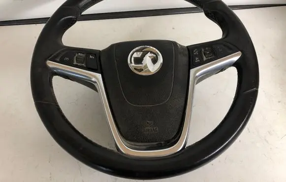 Opel Insignia A Steering wheel