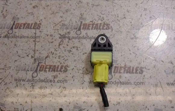 Toyota RAV 4 (XA30) Airbag deployment crash/impact sensor 8983133030