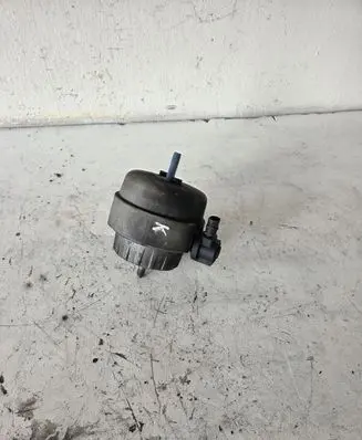 Audi A6 S6 C6 4F Engine mount bracket 4F0199379L