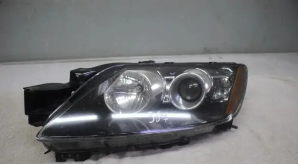 Mazda CX-7 Headlight/headlamp