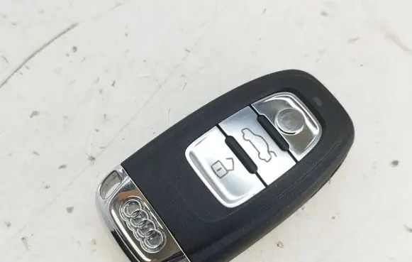 Ignition key/card