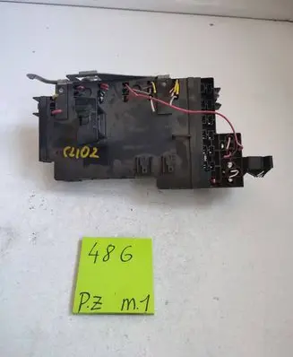 Renault Clio II Fuse box set 7700415565