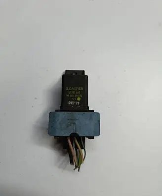 Glow plug pre-heat relay