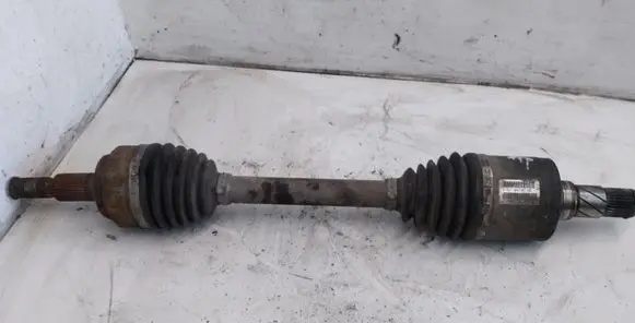 Jeep Grand Cherokee (WK) Front driveshaft P52104701AB