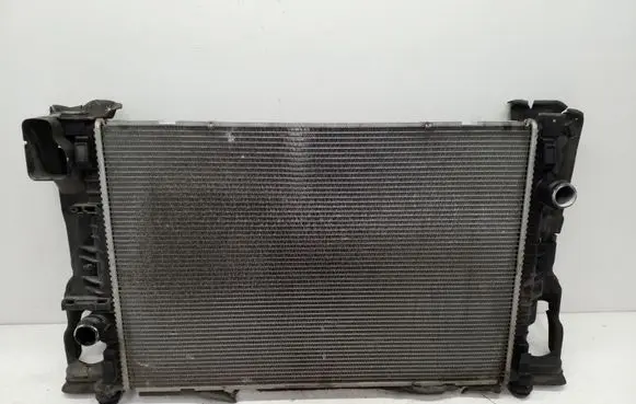 Volvo V70 Coolant radiator