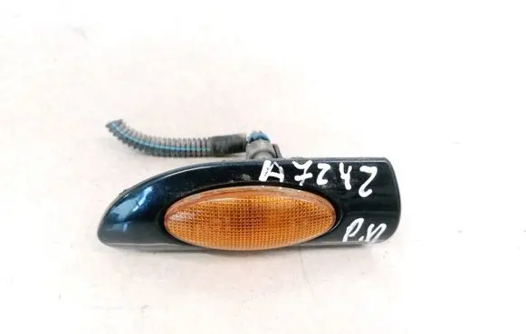 Opel Vectra B Front fender indicator light