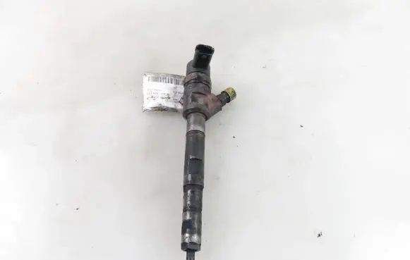 Fuel injector