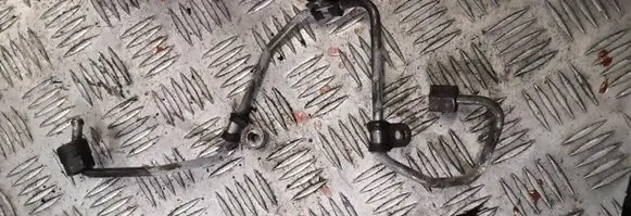 Skoda Octavia Mk2 (1Z) Fuel line pipe