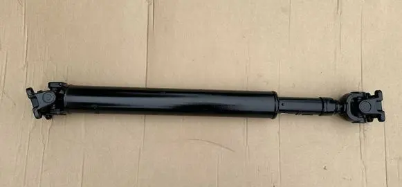 Nissan Patrol Y61 Rear driveshaft/prop shaft 37300VC200