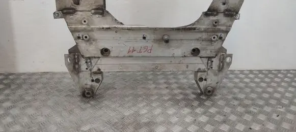 Peugeot 2008 II Front subframe 9825331880 9826760980