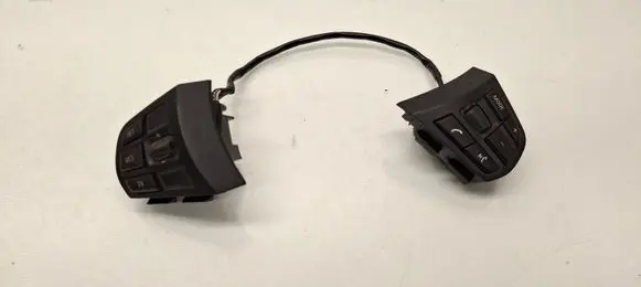 BMW X3 F25 Steering wheel buttons/switches 9209808