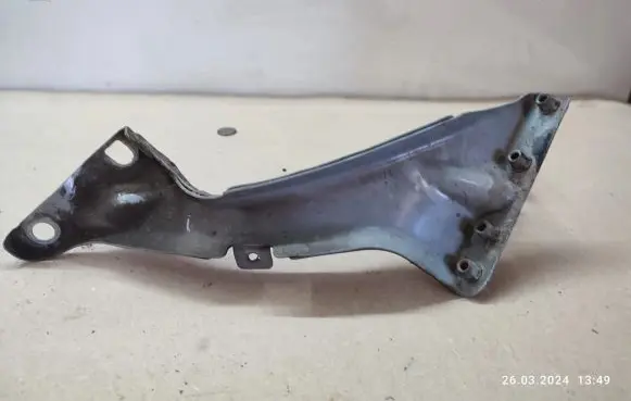 Audi A6 S6 C7 4G Fender mounting bracket 4G0805816