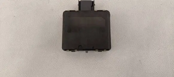 Volkswagen Golf VII Distronic sensor radar 3QF907561D 3QF907572A