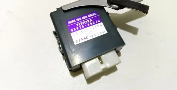 Toyota Land Cruiser (J120) Other control units/modules 8597060030 0515003750