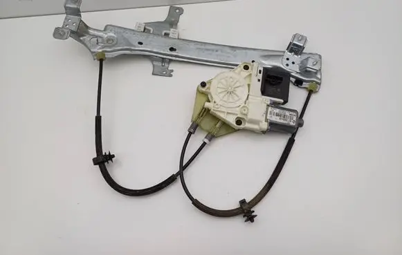 Renault Megane III Rear door window regulator with motor 0130822331 827306548R 827200008