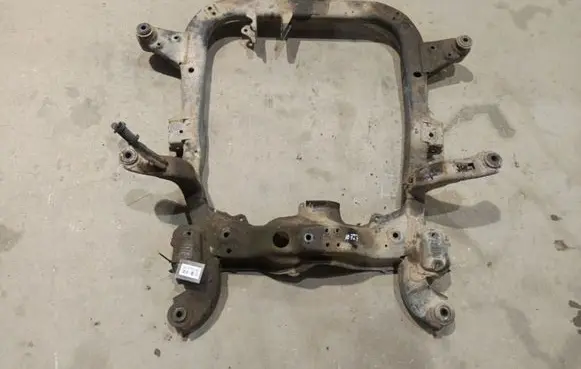 Opel Zafira B Front subframe 