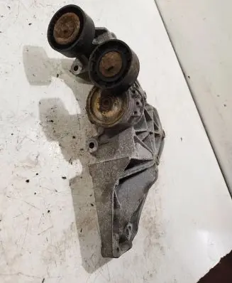 Ford Mondeo MK IV Generator/alternator bracket 7G9Q10K018A 9662531080 30775250