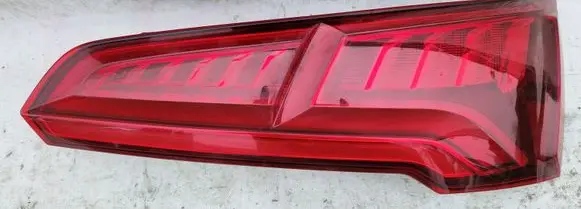 Audi Q5 SQ5 Tailgate rear/tail lights