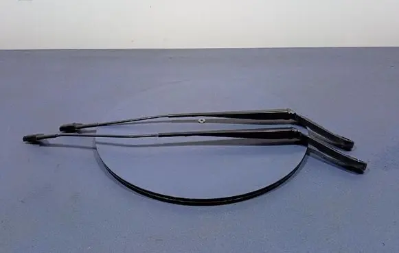 Peugeot Boxer Front wiper blade arm 