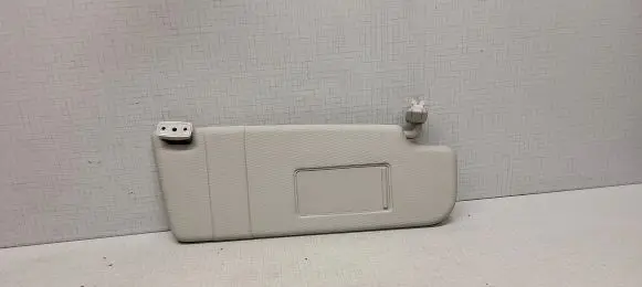 Skoda Octavia Mk2 (1Z) Sun visor 1Z0857561 1Z0857552D
