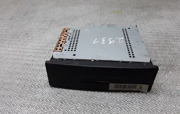 Renault Espace - Grand espace IV Radio/CD/DVD/GPS head unit 8200205833